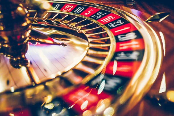 Win display and payout summary on ternate